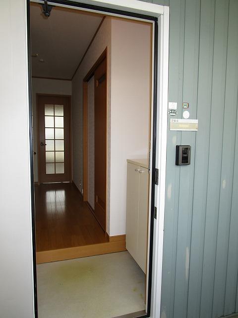 玄関　参考写真（206号室）