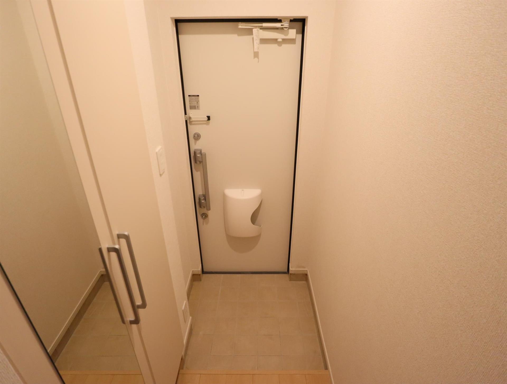 玄関　玄関