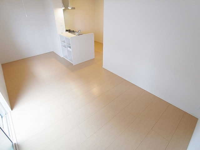 グランソレイユ南多聞台の居間写真