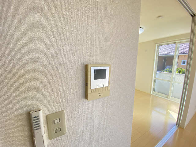 セキュリティ　カラーモニターホン採用で見える安心をプラス