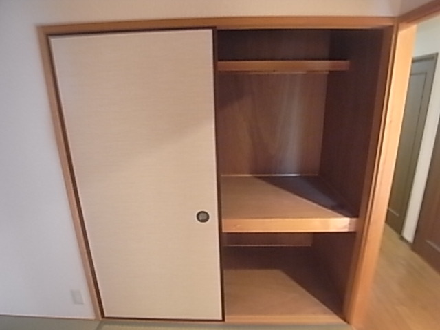 収納　押入れ収納
