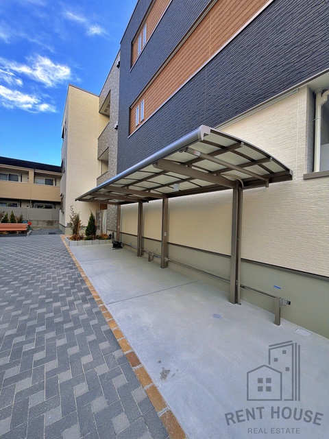 その他共有部分　外観（建設中）