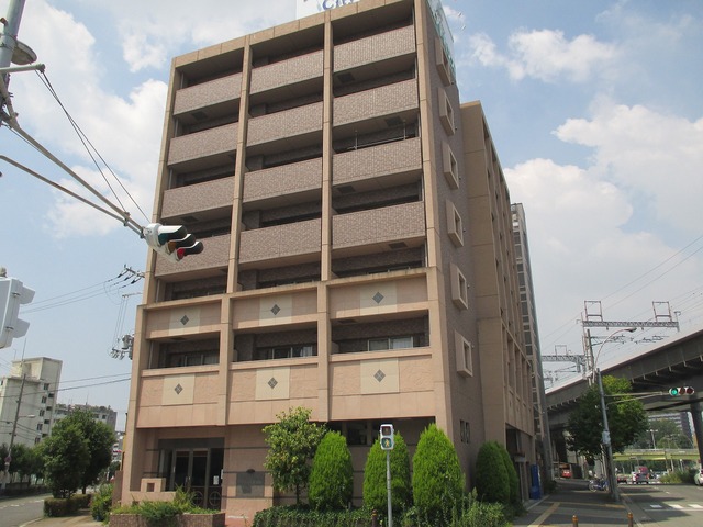 建物外観　タイルの外観です
