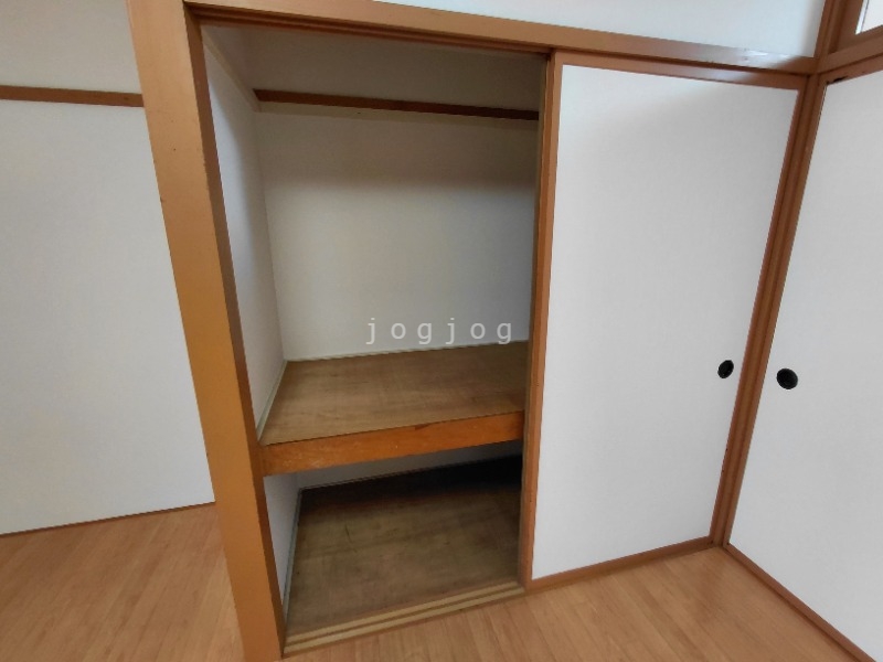 収納　収納が大きく、たくさんものが入ります。