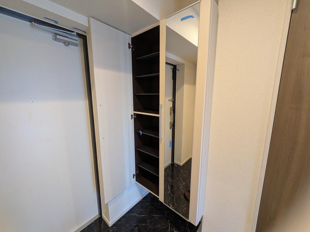 その他設備　玄関にはシューズボックス付き！