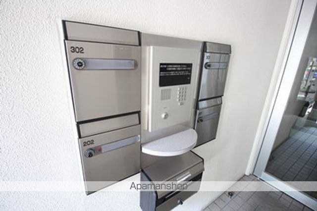 札幌市電 資生館小学校前駅 徒歩1分 3階建 築21年の外観写真