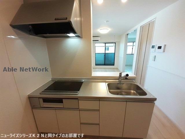キッチン　※同タイプ参考写真