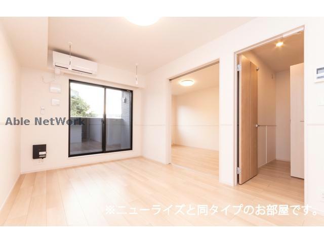 居室・リビング　※同タイプ参考写真