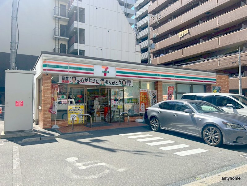 コンビニ　セブン-イレブン 大阪難波中３丁目南店（コンビニ）まで184m