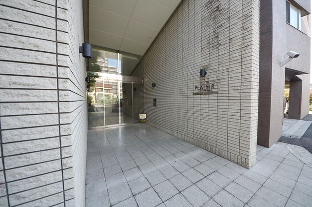 エントランス　♪オートロックで安心を掛ける♪