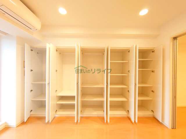収納　Brillia ist三軒茶屋アイビーテラス（部屋参考写真）