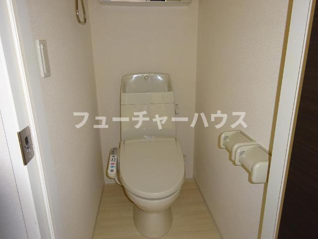 トイレ　シャワー付トイレ