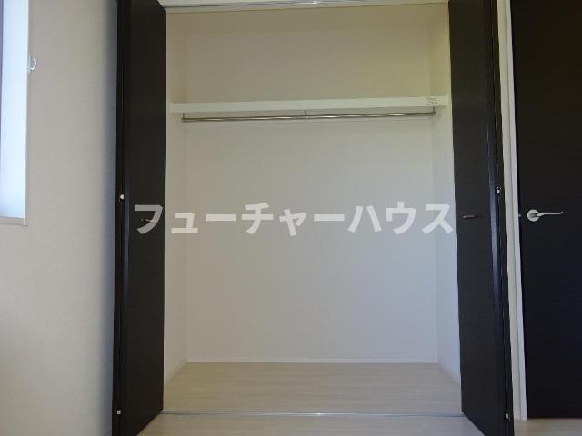 収納　クローゼット