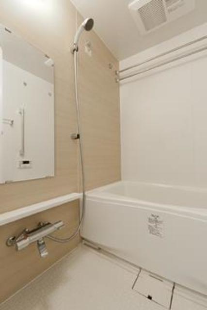 バス・シャワールーム　※写真は同タイプ住戸です。