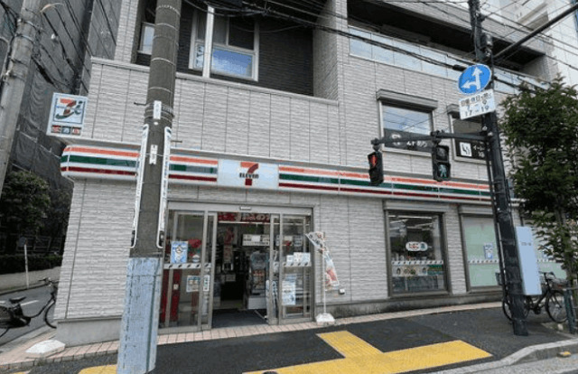 コンビニ　セブンイレブン江東西大島駅西店（コンビニ）まで171m