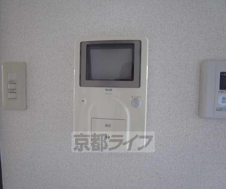セキュリティ　安心のモニター付き・