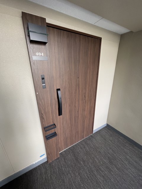 ワコーレ神戸みなと元町の玄関写真