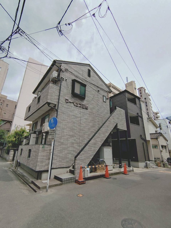 建物外観　最寄り駅徒歩圏内の人気アパート