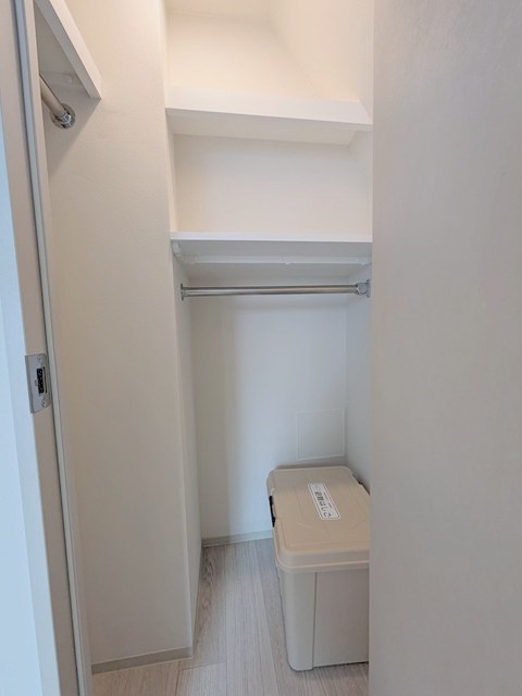 収納　ウォークインクローゼット