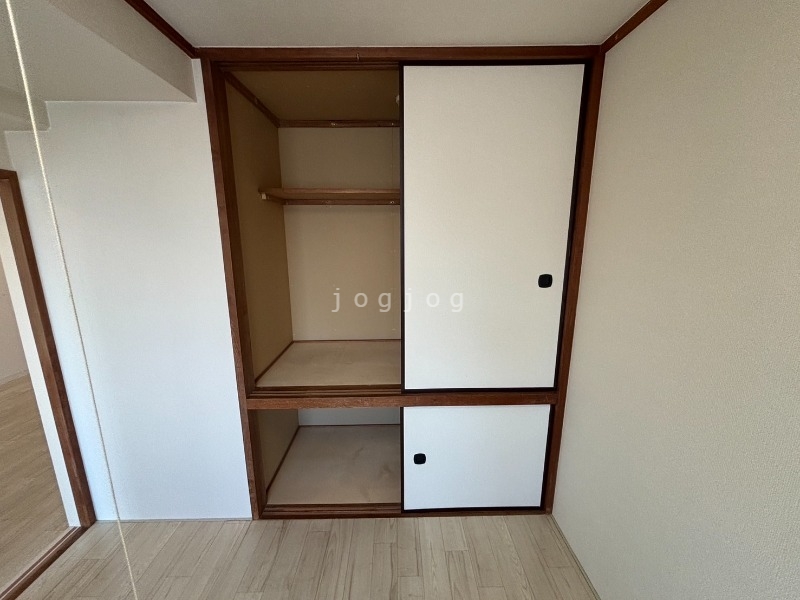 収納　収納が大きく、たくさんものが入ります。