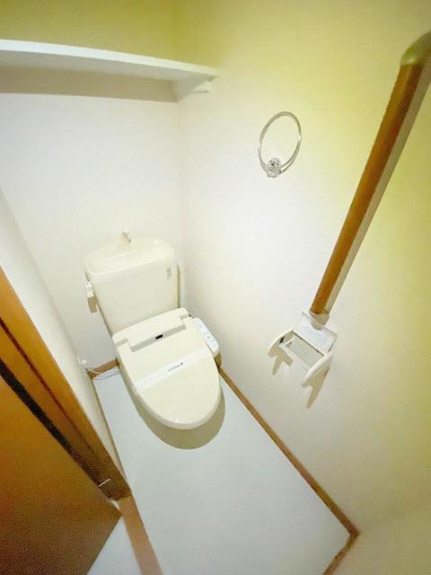トイレ　別部屋同仕様タイプ