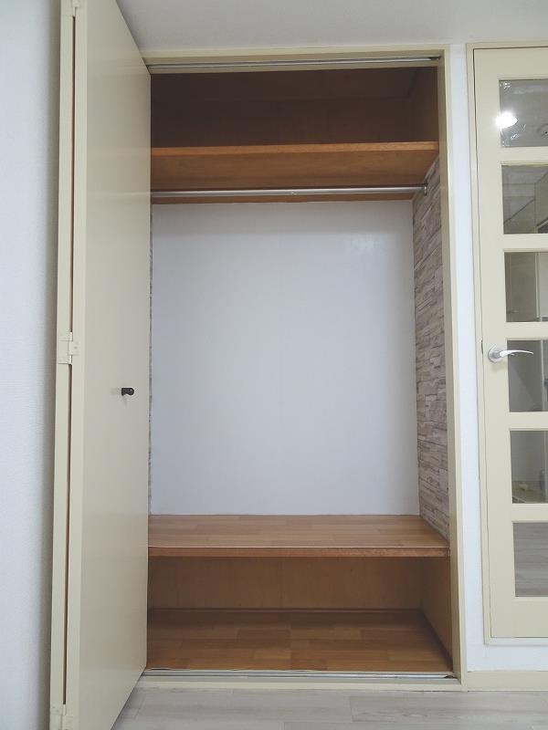 収納　クローゼット