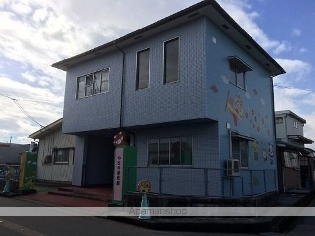 幼稚園・保育園　やなぎ保育園（幼稚園・保育園）まで240m