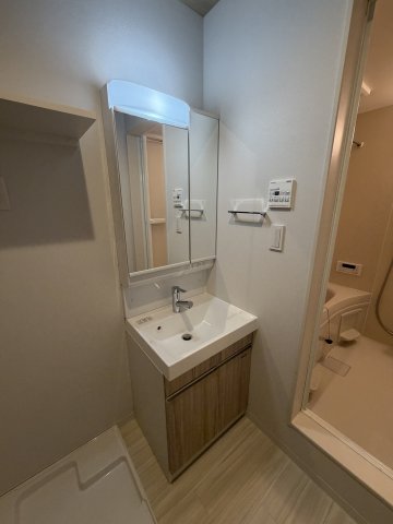 洗面設備　※同社施工写真です