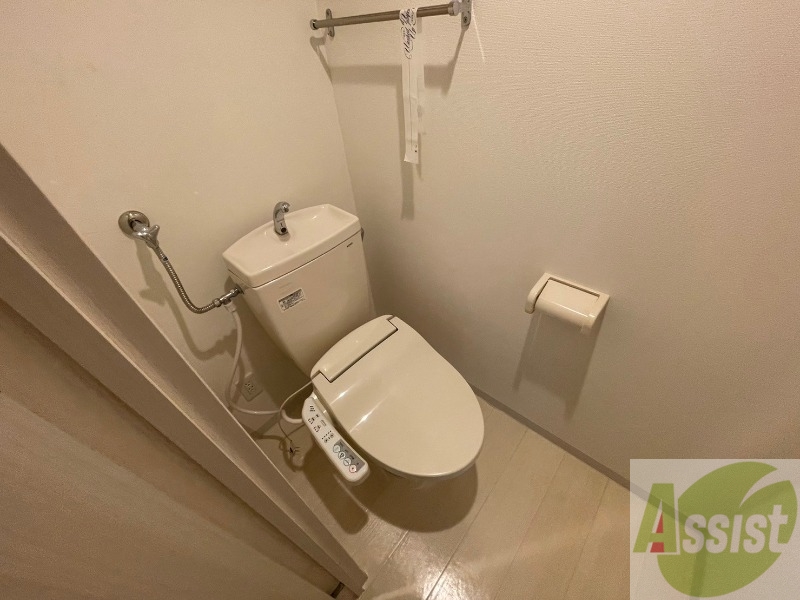 トイレ　トイレです。ウォシュレット付を探している方、おすすめです！