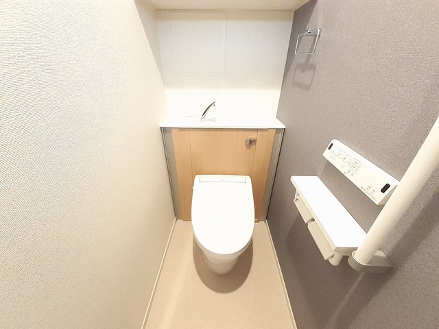 トイレ　参考写真