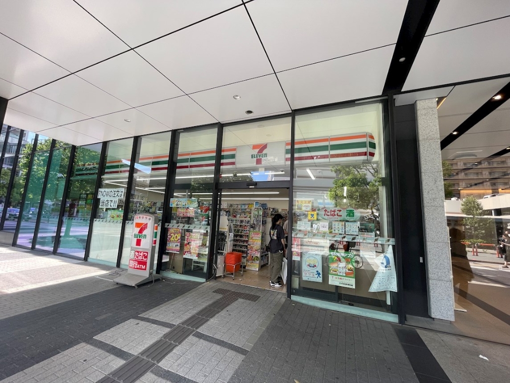 コンビニ　セブンイレブン 川崎武蔵小杉駅前店（コンビニ）まで346m