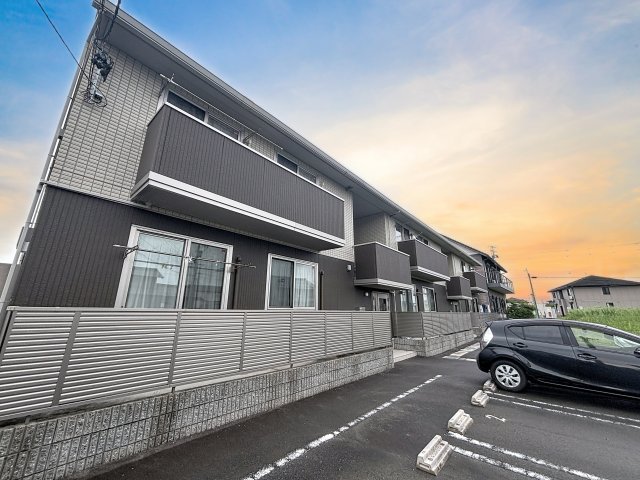 サン・アベニール A棟