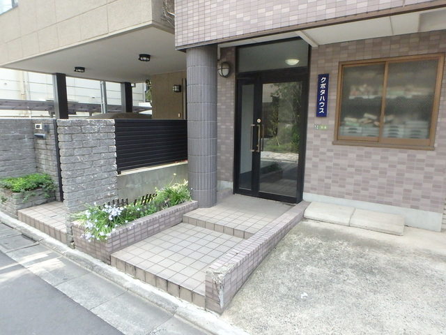 エントランス　エントランス