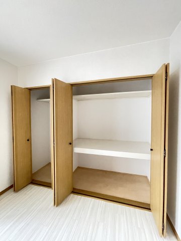 中山手ガーデンパレスA棟の内装写真