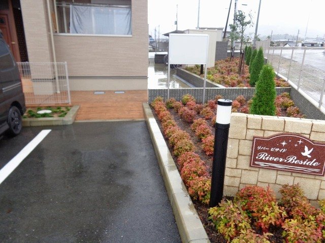 リバービサイドの外観写真
