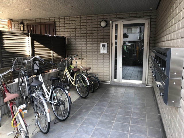エントランス　エントランス