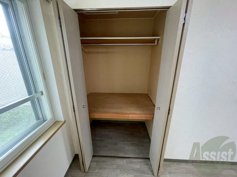 収納　洋室にはクローゼットがあるのですっきり片付きそうです。