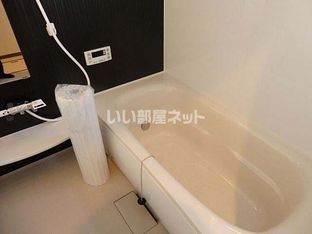 仙台市地下鉄東西線 六丁の目駅 徒歩12分 2階建 築12年の風呂写真