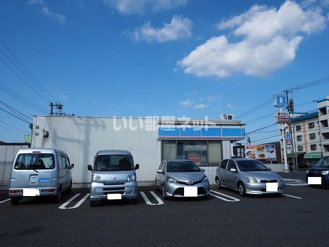コンビニ　ローソン小倉徳吉西店（コンビニ）まで617m
