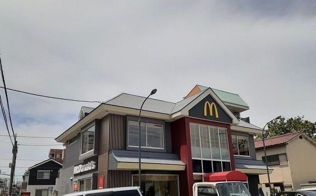 飲食店　マクドナルド様（飲食店）まで140m