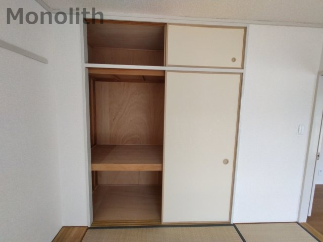 泉北城山台2丁14号棟の内装写真