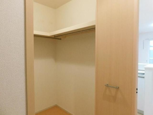 ＪＲ仙山線 愛子駅 徒歩6分 2階建 築13年の内装写真