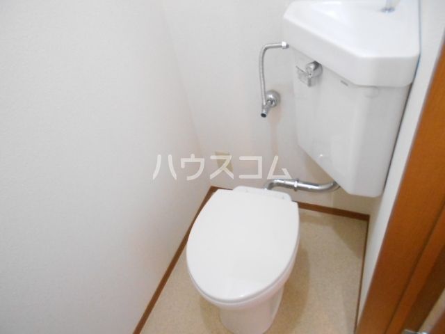ドミール南足柄のトイレ写真