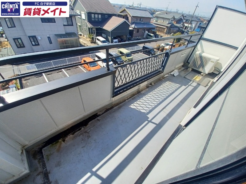 バルコニー　同物件別部屋写真