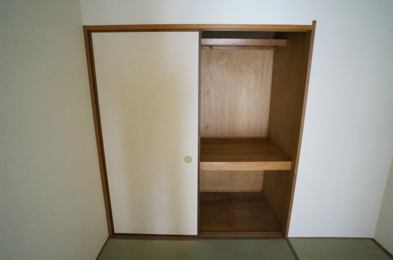 収納　※同タイプ103号室の参考写真です★（実際のお部屋とは異なり