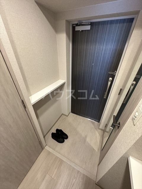 スプランディッド新大阪VIIの玄関写真