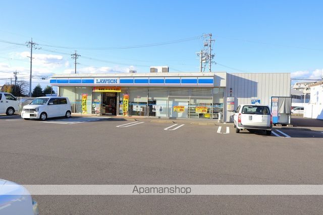 コンビニ　ローソン岐阜早田栄町五丁目店（コンビニ）まで348m