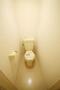 トイレ　★★窓のあるトイレです★★