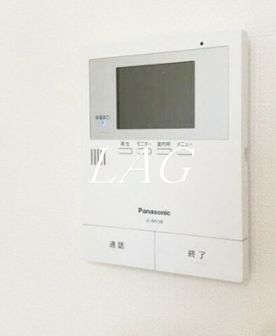 セキュリティ　モニター付きインターホンです。
