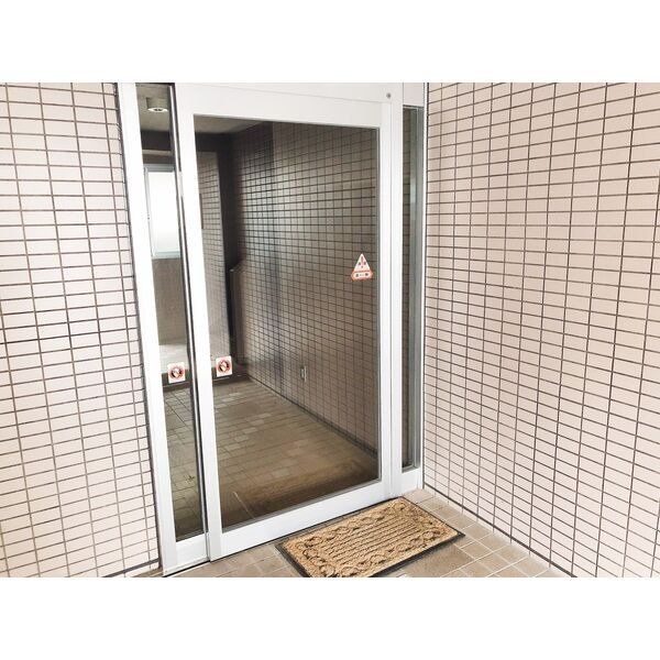 地下鉄南北線 平岸駅 徒歩4分 4階建 築27年の外観写真
